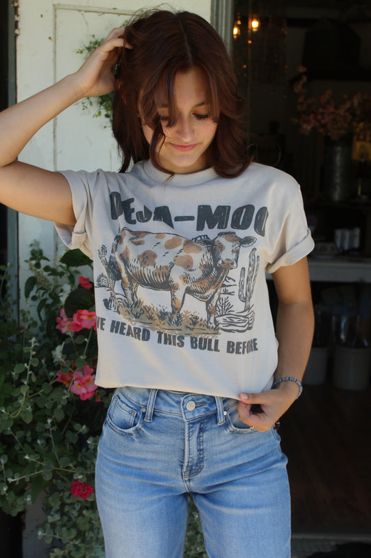 DEJA-MOO tee